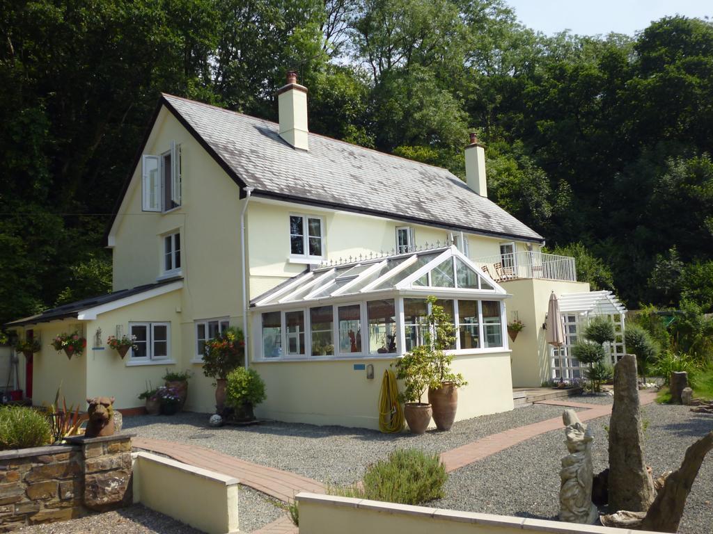 Newmoor Park Hotel Launceston Exterior photo